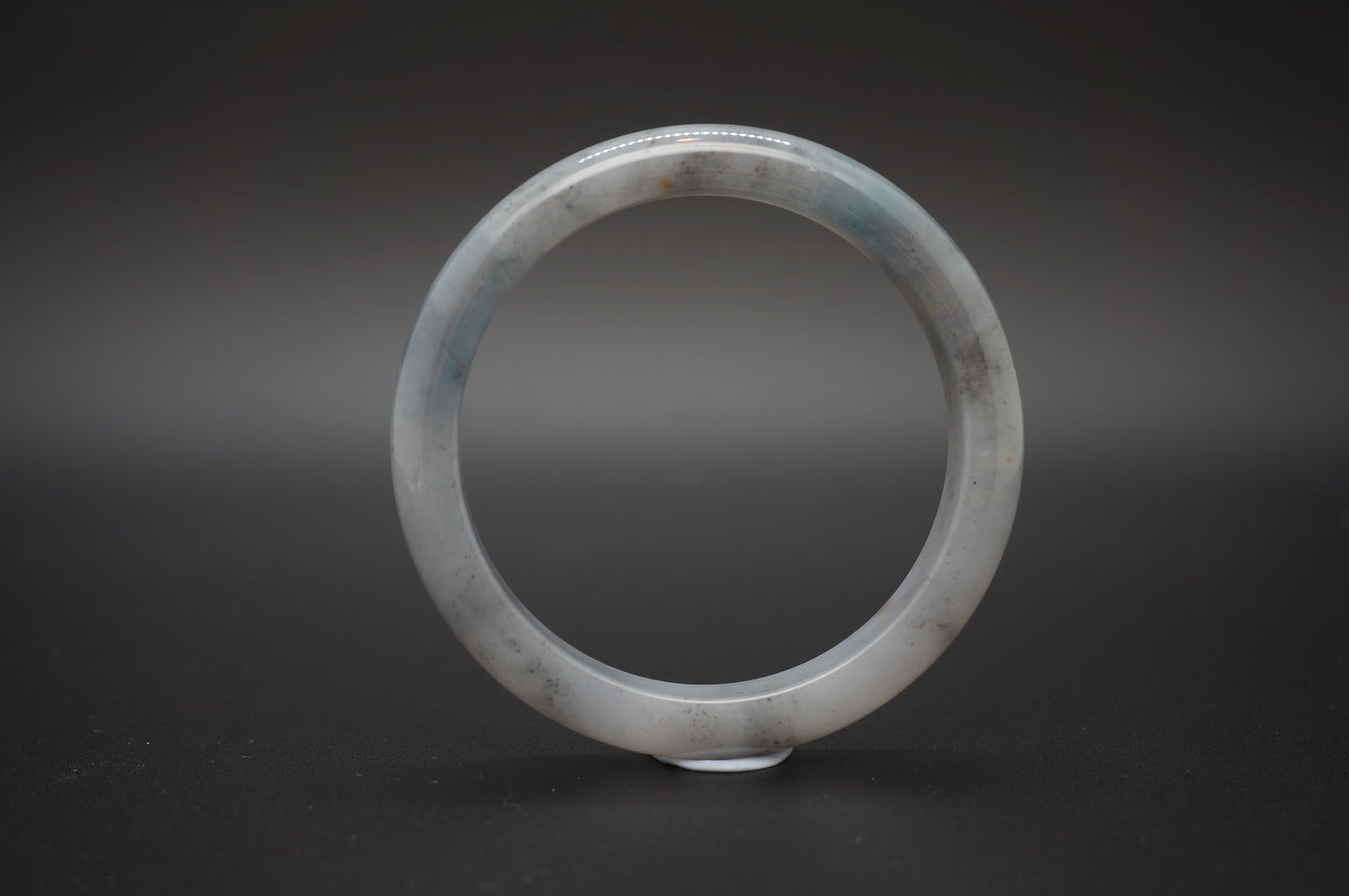 Cloud Shadow Bangle 云影静澜镯