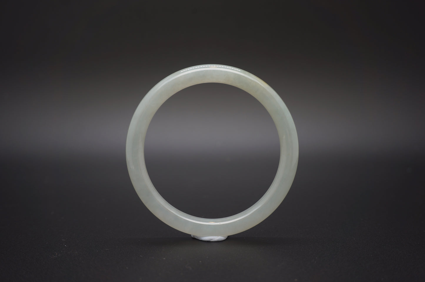 Still Moon Bangle 静月素光镯