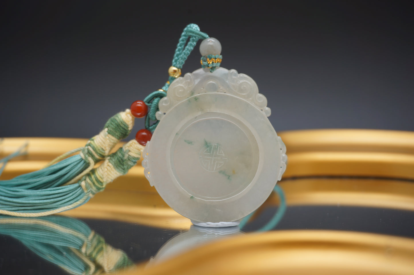 Twin Harmony Antique Style Pendant 双圆和韵仿古牌
