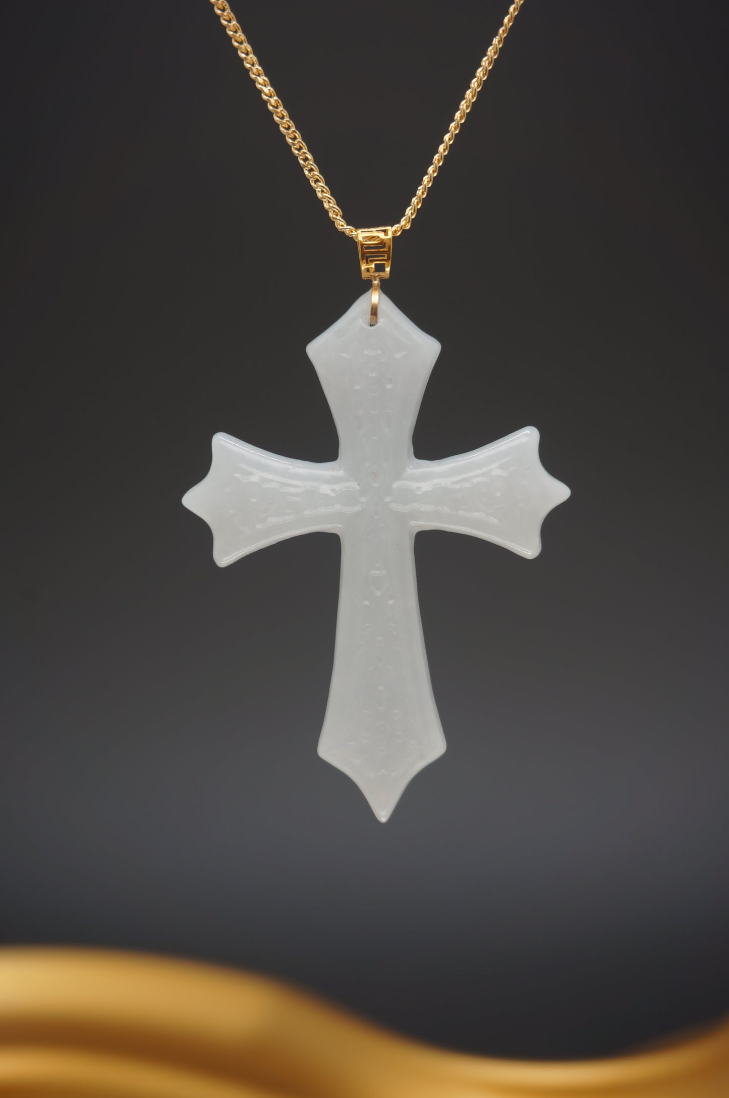 Jadeite Cross 十字架翡翠