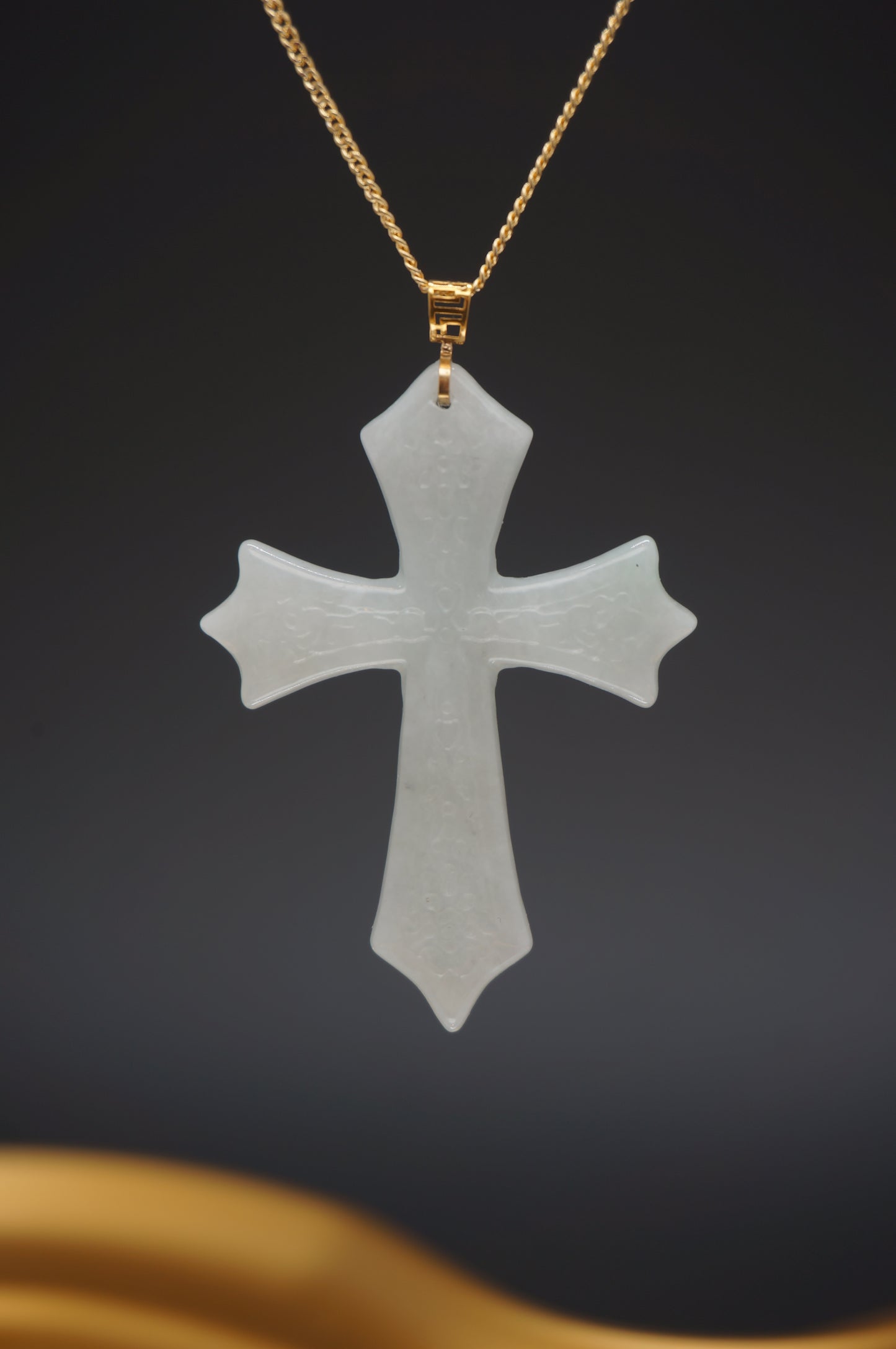 Jadeite Cross 十字架翡翠