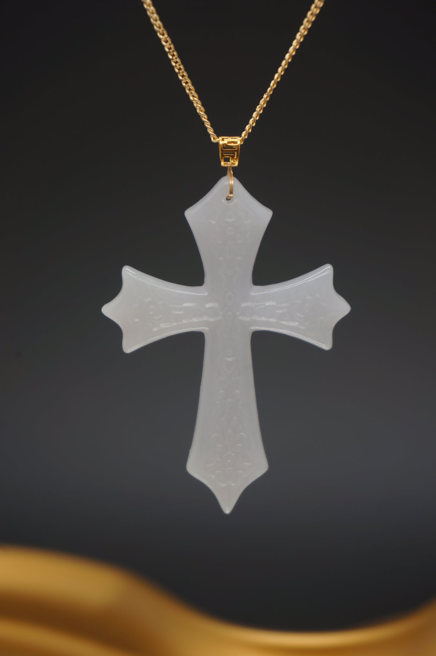 Jadeite Cross 十字架翡翠