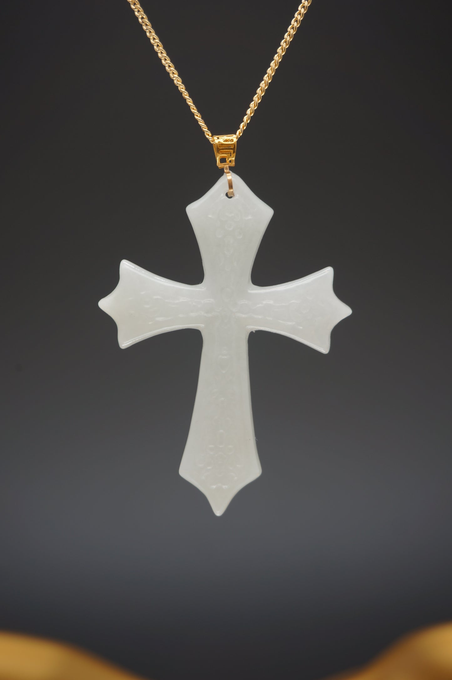 Jadeite Cross 十字架翡翠