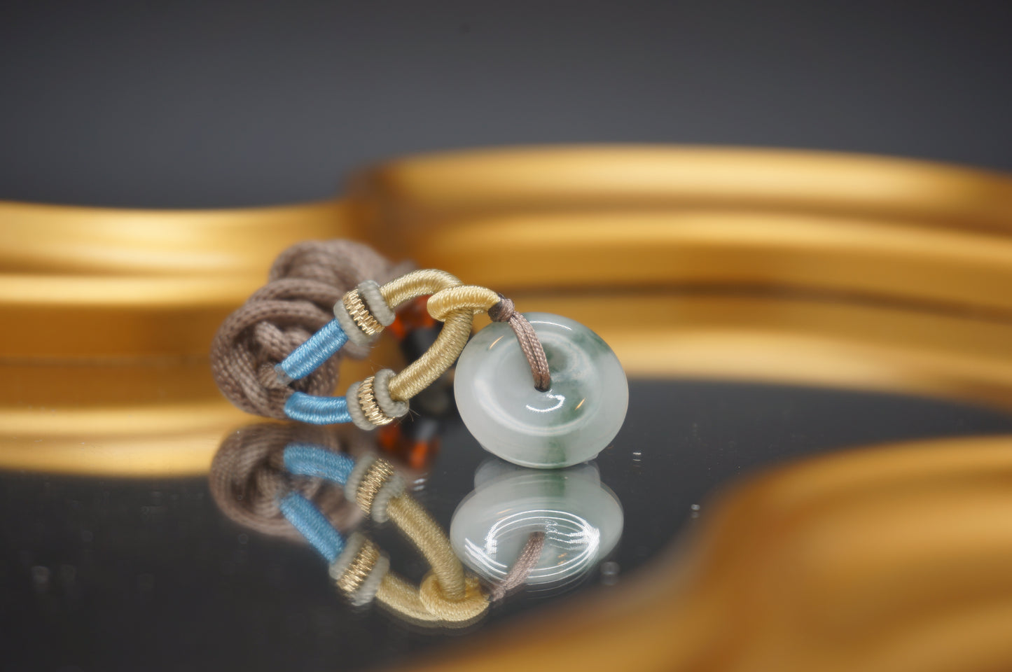 Forest Mist Pendant 翠烟平安扣