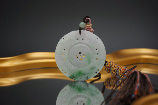 Fortune Turns Round Pendant 时来运转圆牌