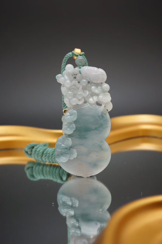 Prosperity & Many Descendants Gourd Pendant 多子多福葫芦牌