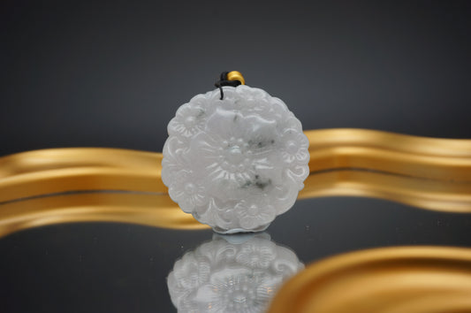Blossoming Wealth Pendant 花开富贵牌