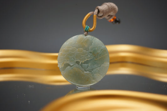 Celestial Mountains Pendant 天光山色牌