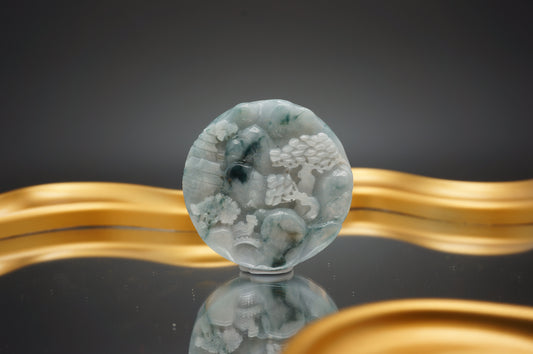 Ethereal Landscape Pendant 云山幻境牌